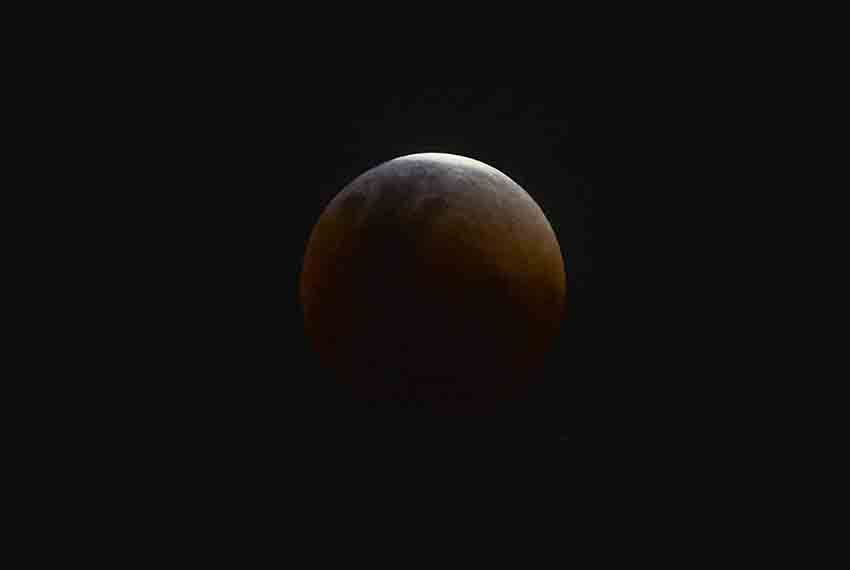 Eclipse lunar mais longo do século está chegando