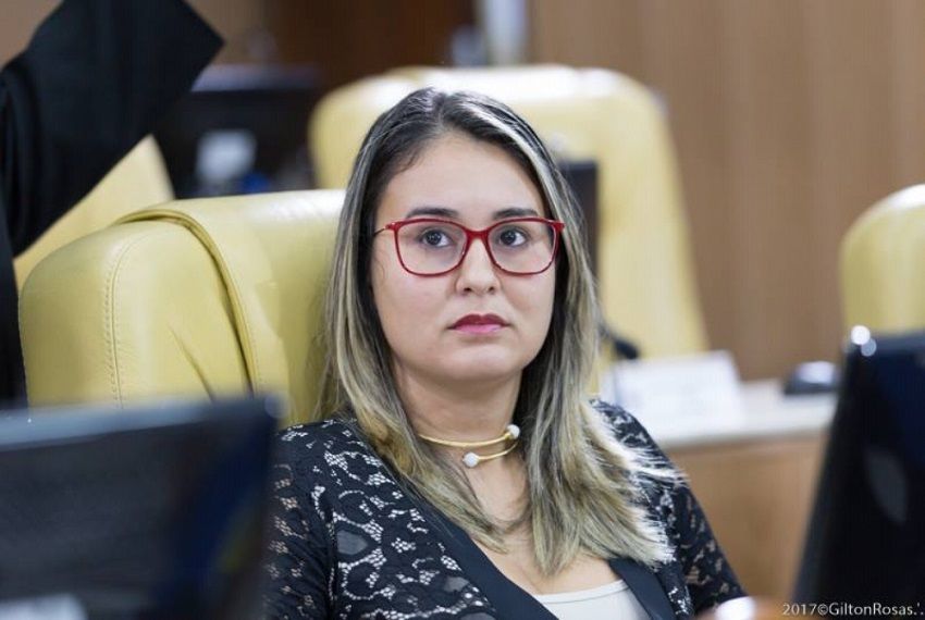 Projeto de Lei propõe fim ao uso dos canudos plásticos em Aracaju