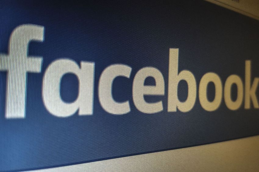 Dados de milhares de usuários do Facebook são expostos na internet
