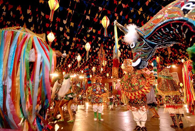 Festas juninas movimentam turismo local e geram empregos para as comunidades