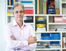 Professor Mozart Neves Ramos lança obra “Sem Educação não haverá futuro” em Aracaju