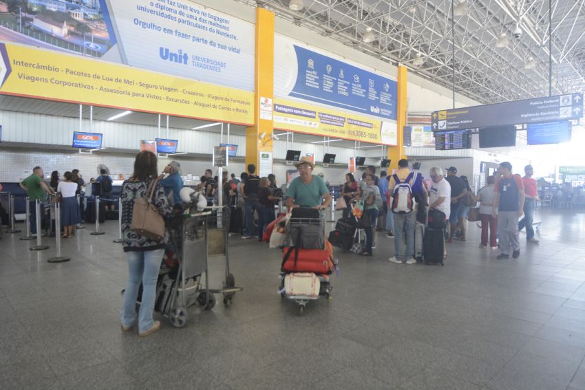 Brasil recebe primeiros turistas com isenção de visto
