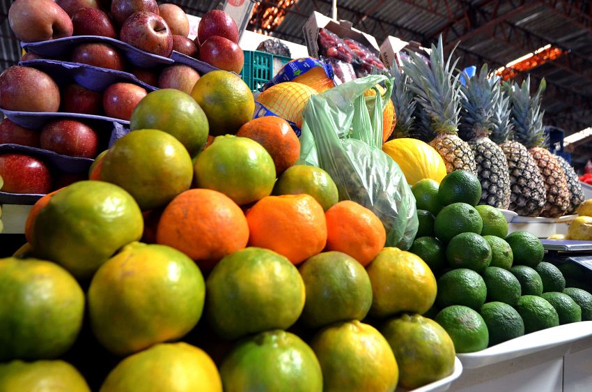 Uso intenso de agrotóxico nas plantações pelo interior