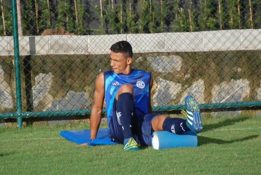 Confiança viaja para o jogo da virada frente o Sampaio Corrêa