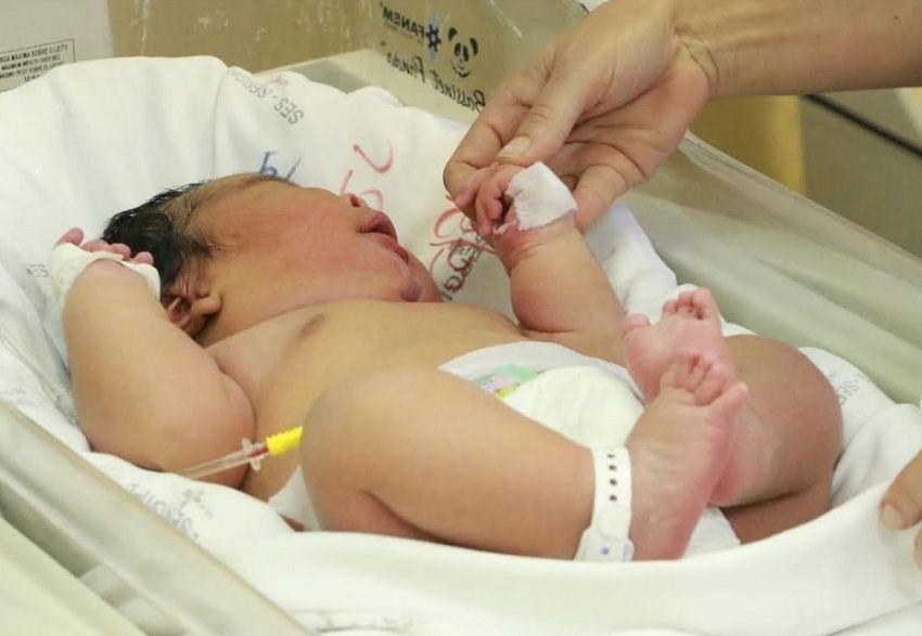 Bebê gigante nasce na Maternidade Nossa Senhora de Lourdes