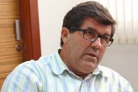Antônio Samarone diz que ainda não é hora para reabrir o comércio