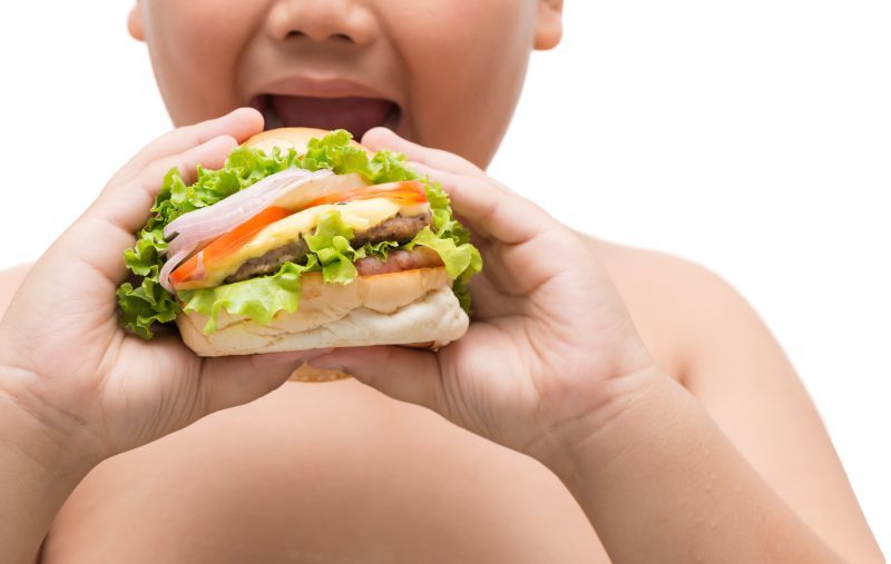 Nutricionista alerta pais na prevenção contra a obesidade infantil