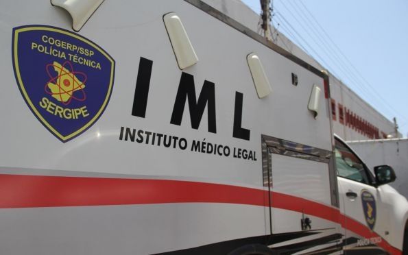 Cinco corpos permanecem no IML sem identificação