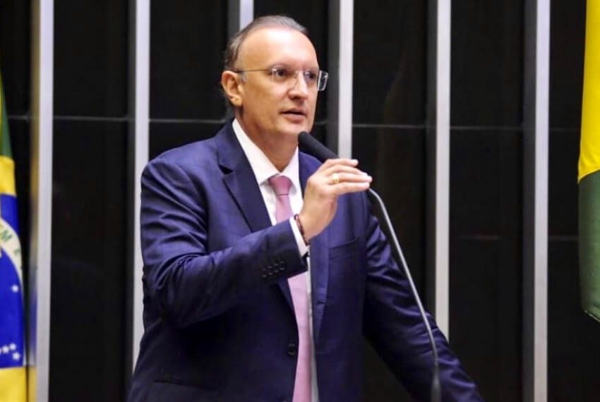 Fábio Henrique diz que 'vivemos num país desumano'