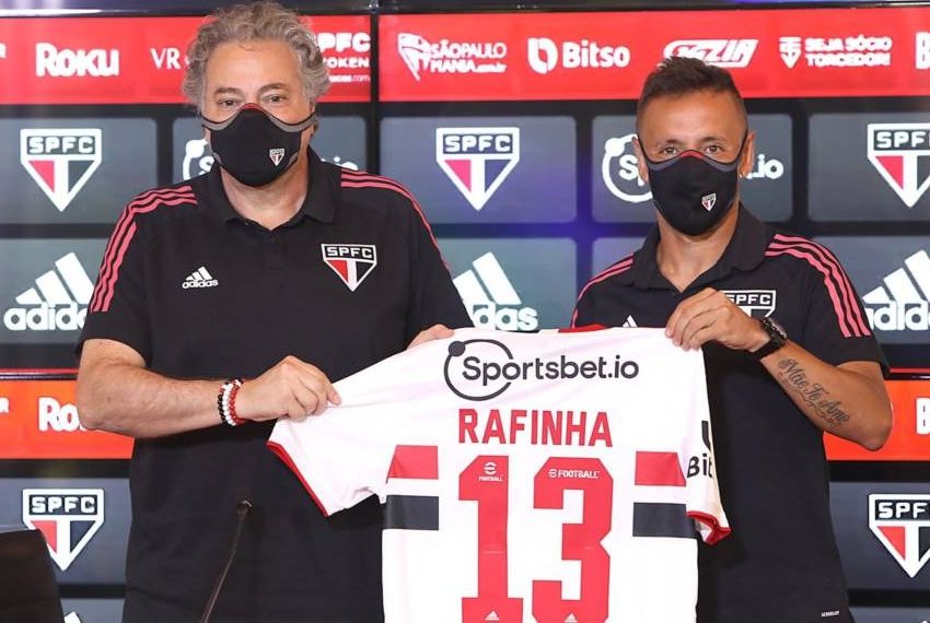 Rebaixado com o Grêmio, Rafinha admite excessos
