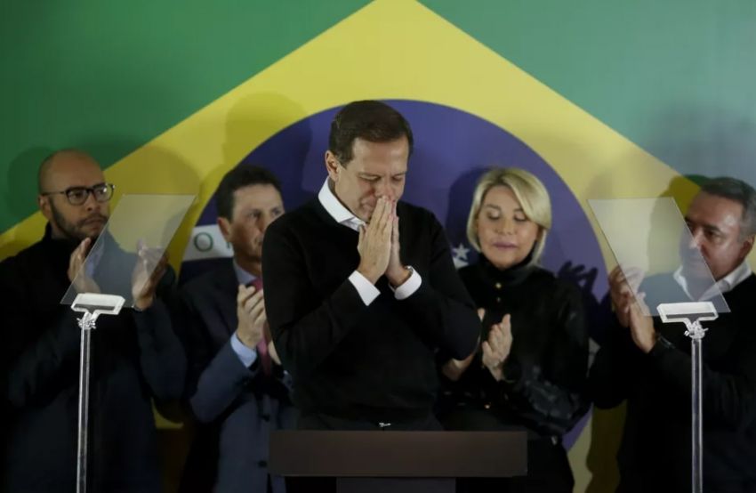 Ex-governador João Doria desiste de pré-candidatura