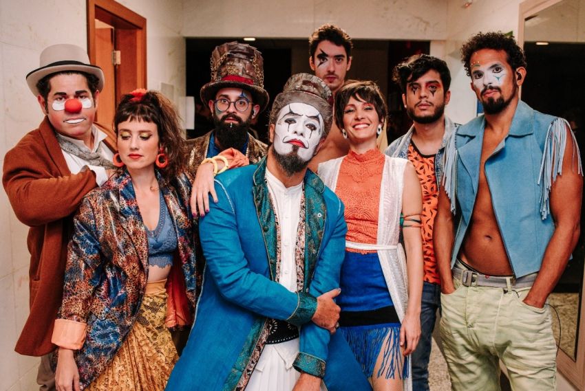 'O Teatro Mágico’ lança novo show 