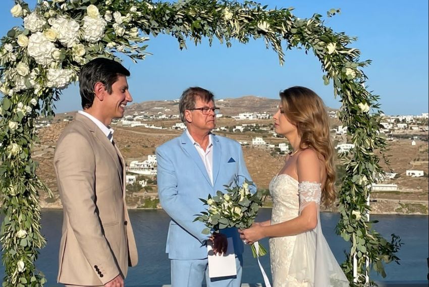 Bianca e Márcio Maia Britto casam em Mykonos