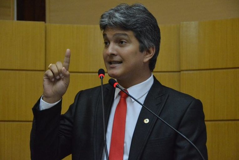 ‘Sou aliado do governador, mas não sou da bancada do amém’, Samuel Carvalho