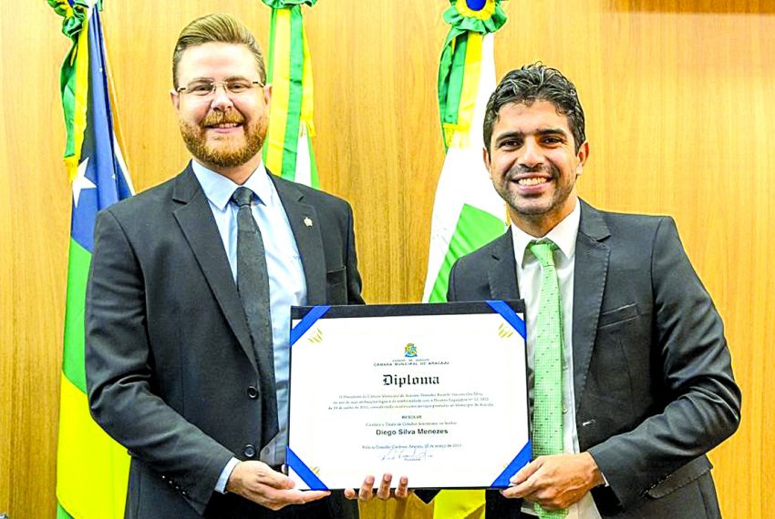 Dr. Diego Menezes recebe honraria em clima de “até logo”