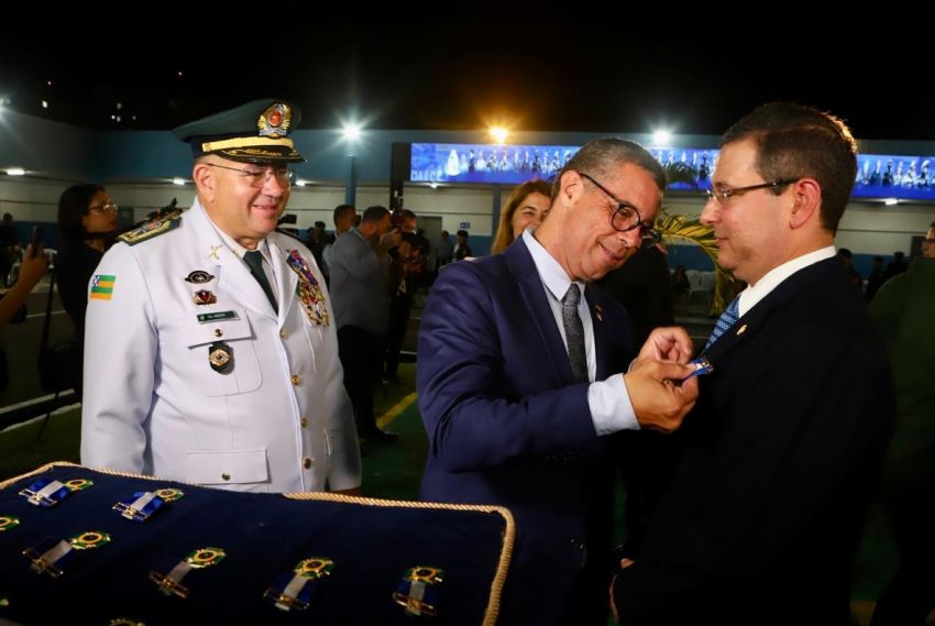 Marcos Franco foi homenageado pela Polícia Militar