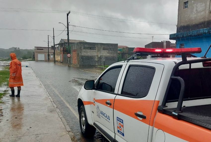 Chuvas: Prefeitura mobiliza força-tarefa no monitoramento de áreas de risco