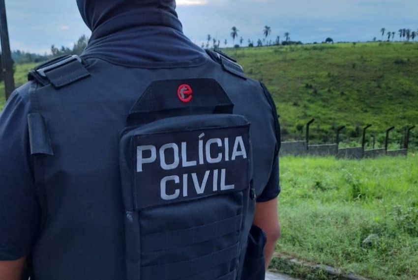 Investigado por tráfico de drogas e homicídio é localizado com arma de fogo