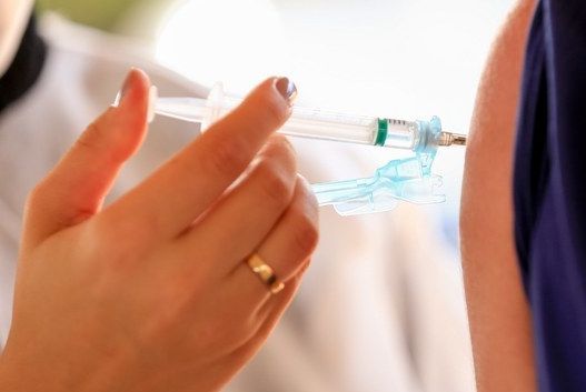 MS aponta quais são as vacinas recomendadas para cada fase da vida