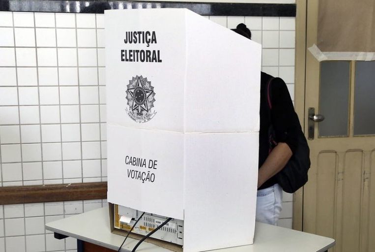 Eleições municipais não terão voto em trânsito