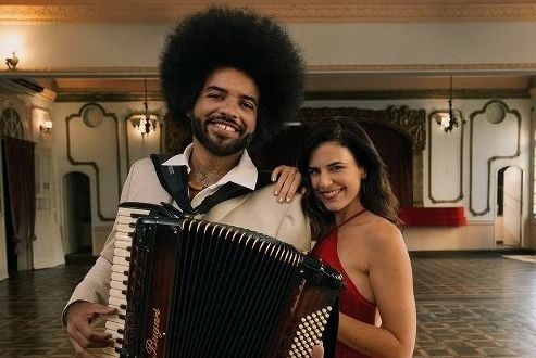 Músico sergipano Mestrinho vence Grammy Latino