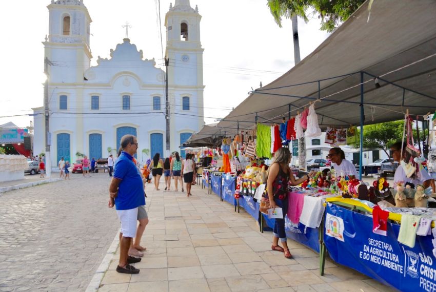 Turistas movimentam a economia de São Cristóvão durante o FASC