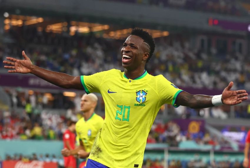 Vini Jr é eleito o melhor jogador do mundo