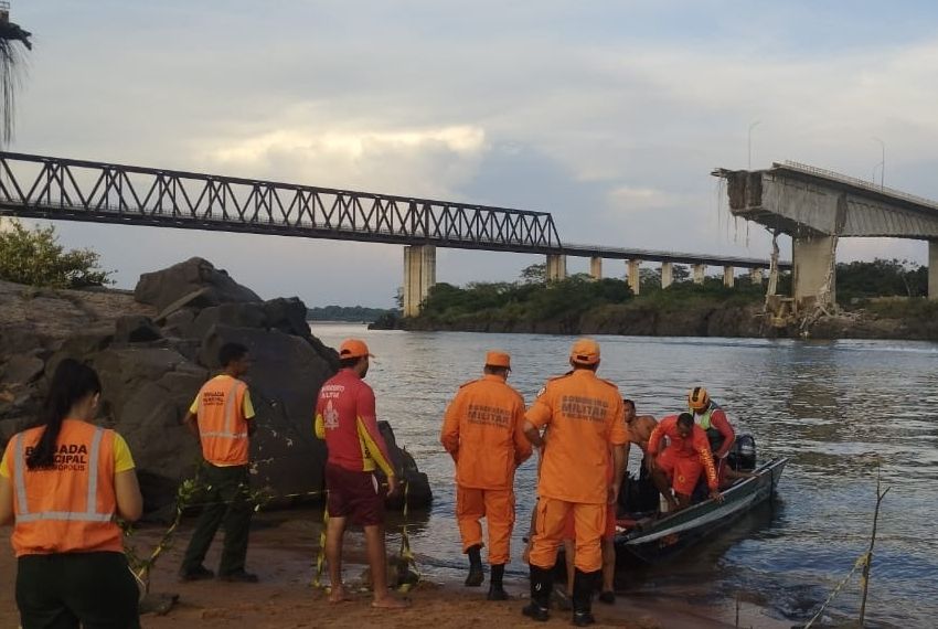 Bombeiros confirmam quatro mortes por queda de ponte entre MA e TO