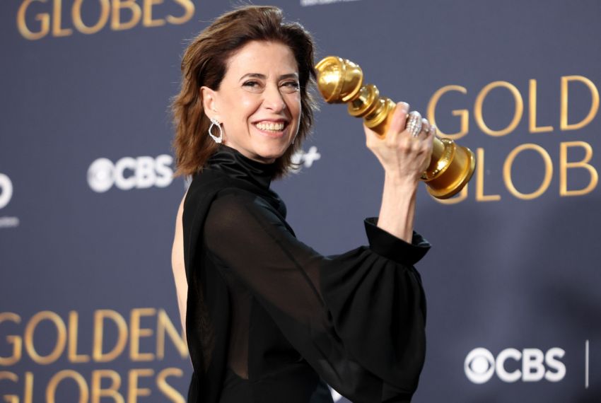 Fernanda Torres leva Globo de Ouro por atuação em Ainda Estou Aqui