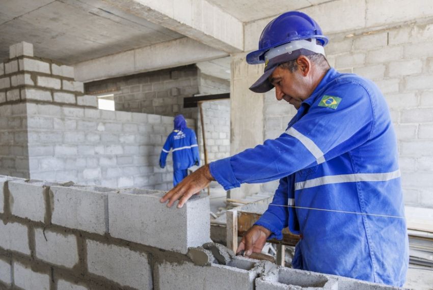 NAT divulga 25 vagas de emprego em aberto nesta segunda-feira, 20