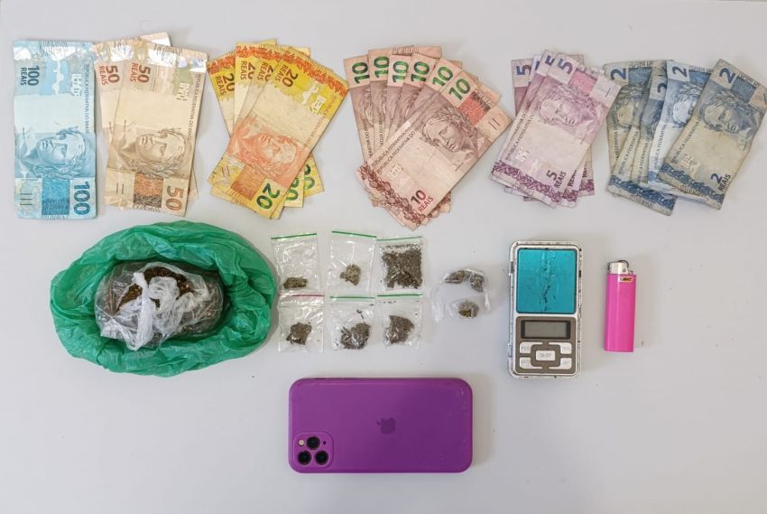 Homem é preso em flagrante por tráfico de drogas em Umbaúba