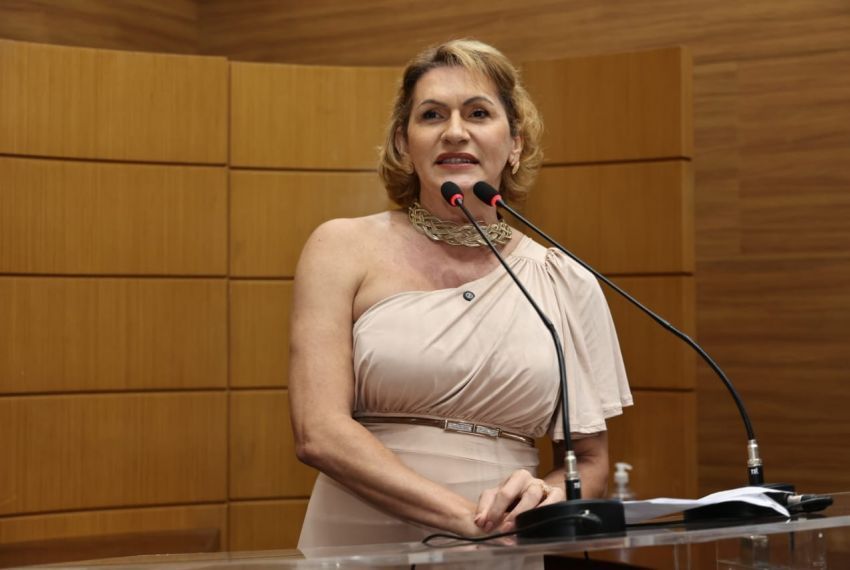 Linda Brasil critica gestão da Prefeitura de Aracaju