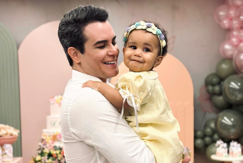 Dr. Uiu Costa prestigiou primeiro aninho da afilhada