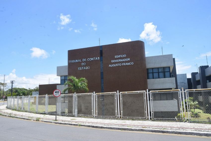 TCE autua prestação de contas de festividade realizada pela Prefeitura de Canhoba