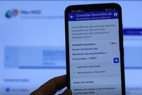 INSS começa a devolver a aposentados mensalidades associativas