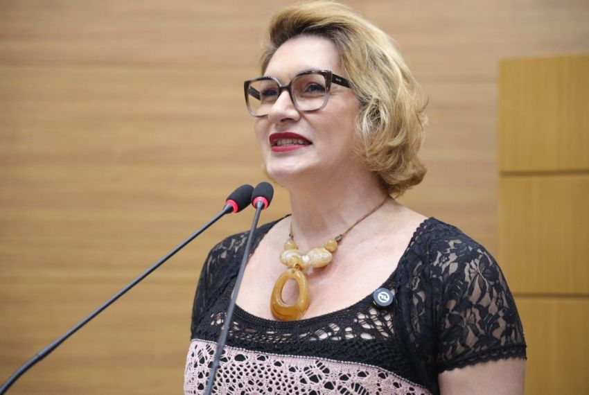 Linda Brasil denuncia abandono de casa de passagem estadual