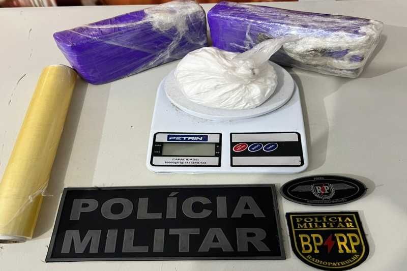 Polícia Militar apreende drogas no Conjunto Albano Franco