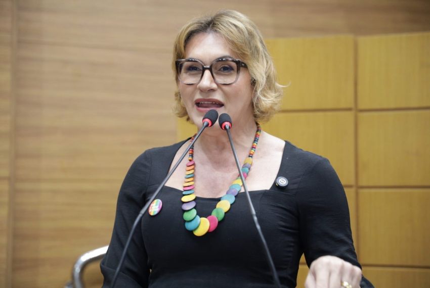Linda Brasil critica gestão da prefeita de Aracaju
