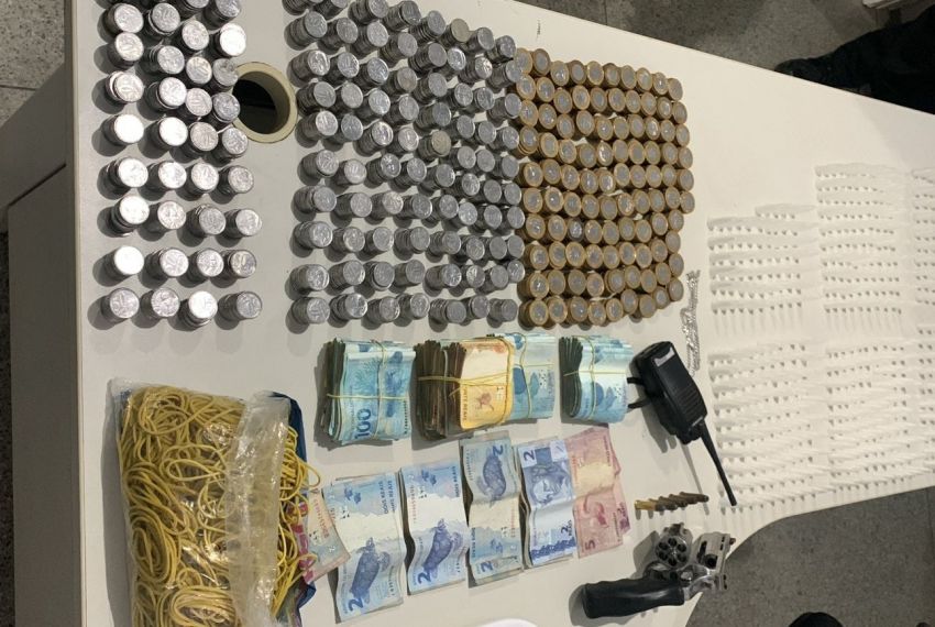Operação apreende R$ 40 mil e prende homem por tráfico