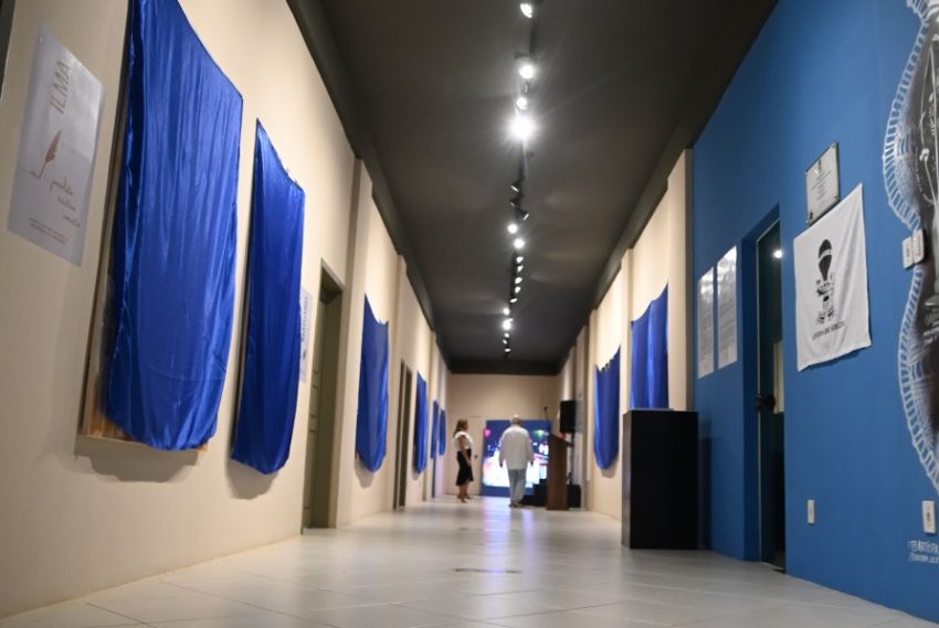 Exposição “Opostos Complementares” chega ao Corredor Cultural