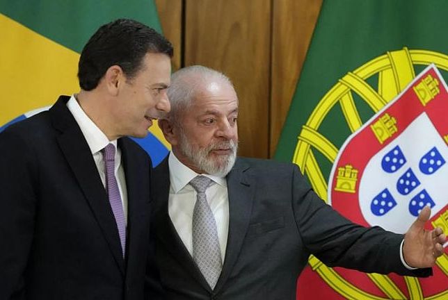 Nova lei dos estrangeiros contraria tratado e Brasil pode aplicar reciprocidade