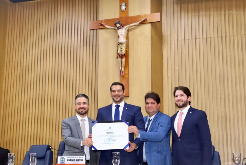 Samir Xaud, presidente da CBF, recebe título de Cidadão Aracajuano