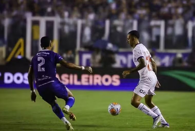 Bahia vence o Confiança e está perto do título da Copa do Nordeste