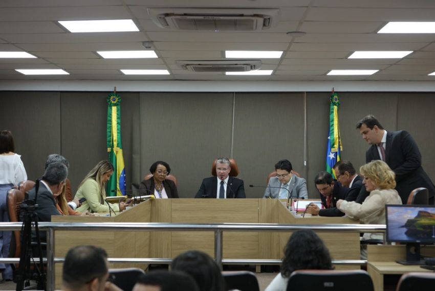 Projeto que garante abono a professores da rede estadual é aprovado