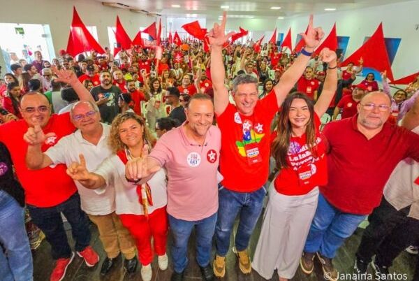 Rogério assume o PT em Sergipe prometendo criar ‘um novo ciclo’