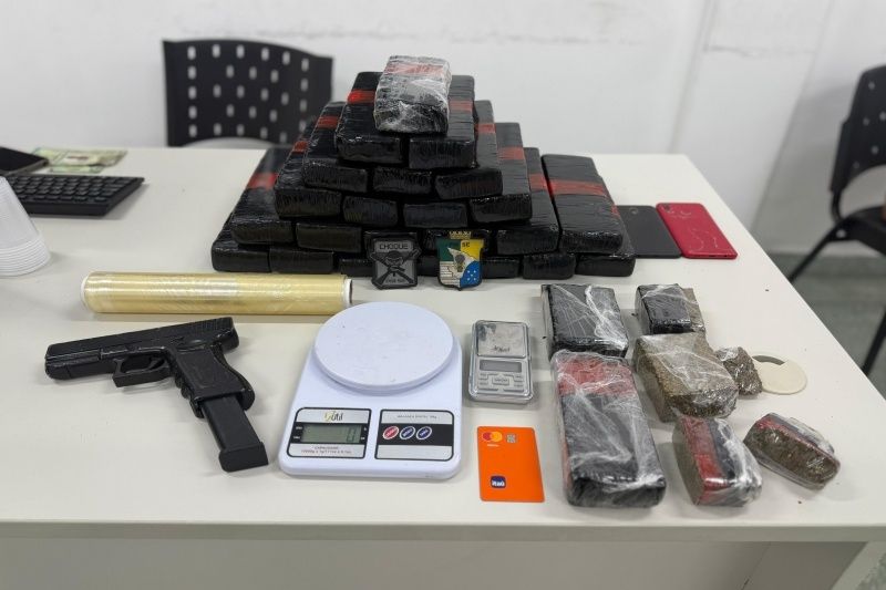 Polícia Militar prende dois suspeitos por tráfico de drogas em Aracaju