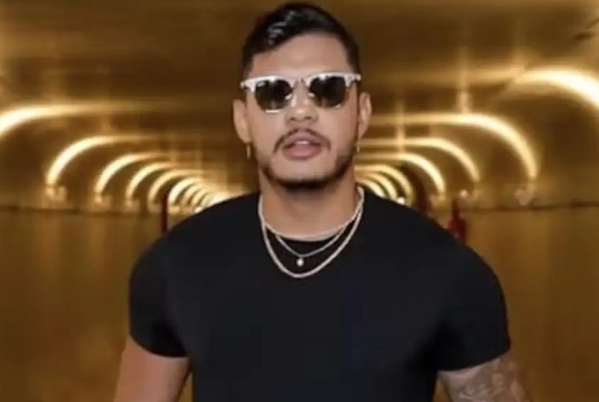 Rapper Hungria recebe alta de hospital em Brasília