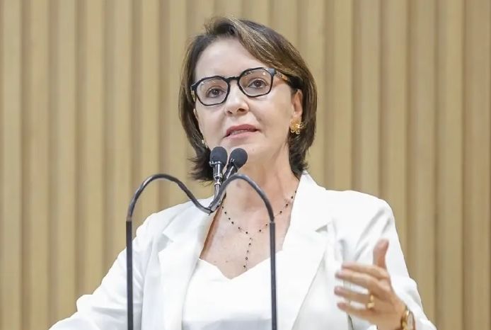 Prefeita inaugura revitalização do Parque Governador Augusto Franco