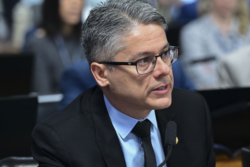 Alessandro defende justiça tributária e equilíbrio econômico