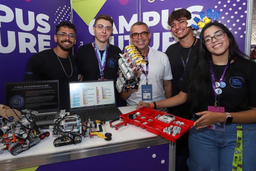 Governador Fábio Mitidieri prestigia Campus Party Weekend